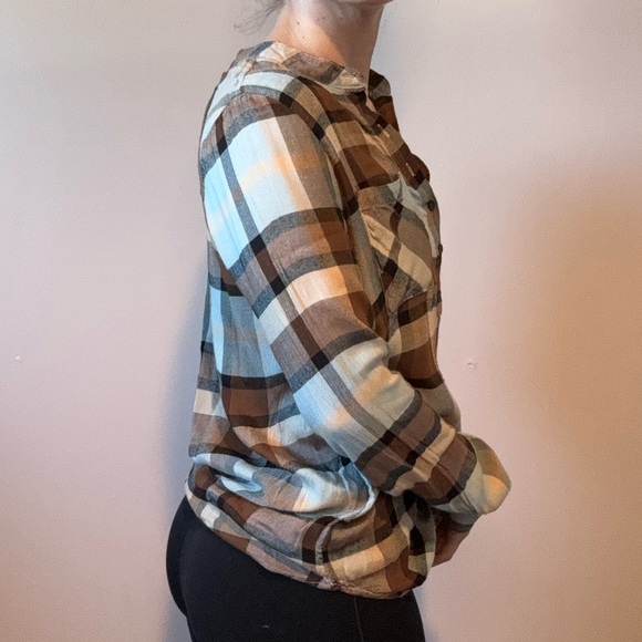 Brown and Turquoise Plaid Top - Picture 5 of 8